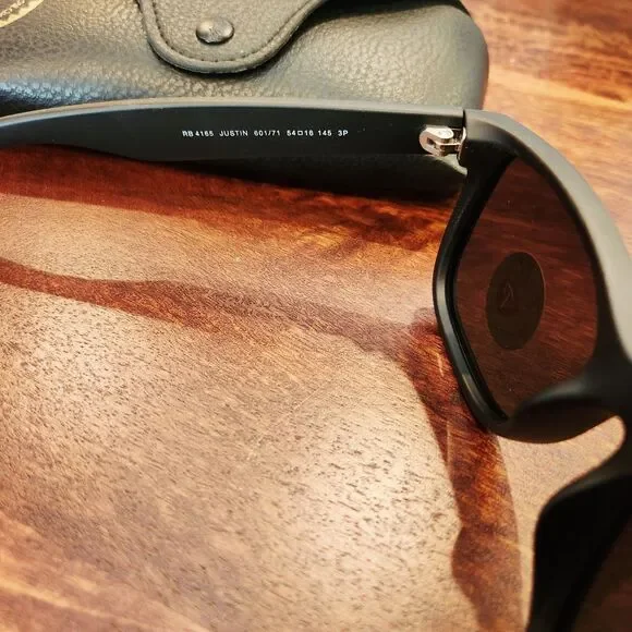 Ray-Ban RB4165 Justin Polarized 601/71 Matte Black Green Lens Sunglasses 54m NEW - Picture 7 of 8